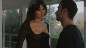 Rozzi - fflow (Official Music Video)